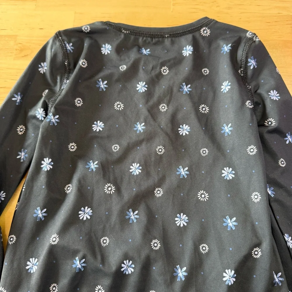 🔆 Bundle items 6 for‎ $30 Oshkosh B'Gosh Girl's Rashguard Swim Top